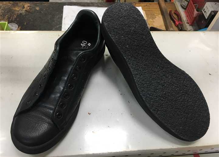 �p�g���b�N�̃X�j�[�J�[�C���A�\�[���ی�ł��A6