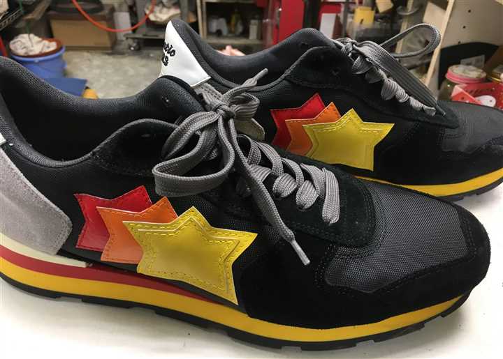 �A�g�����e�B�b�N�X�^�[�Y�̃T�C�h�̃X�^�[�̏C���A5