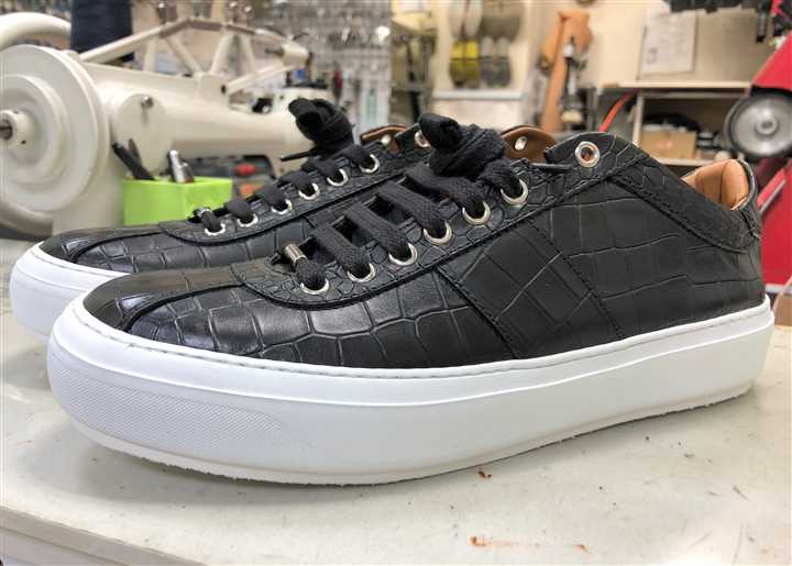 �W�~�[�`���E�̃X�j�[�J�[�\�[���⋭�A4