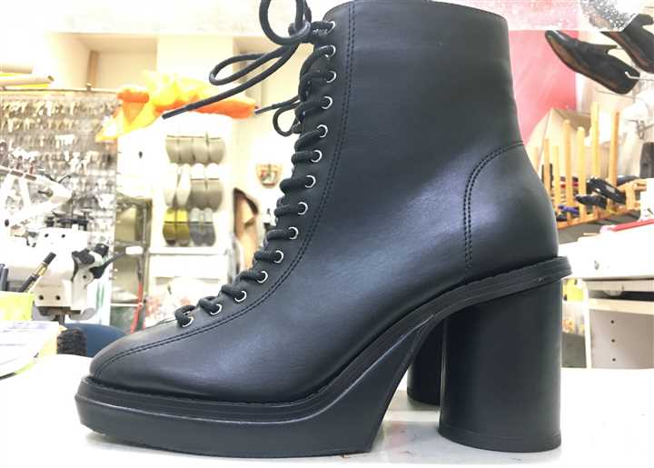 ����u�[�c�̌���J�b�g�A5