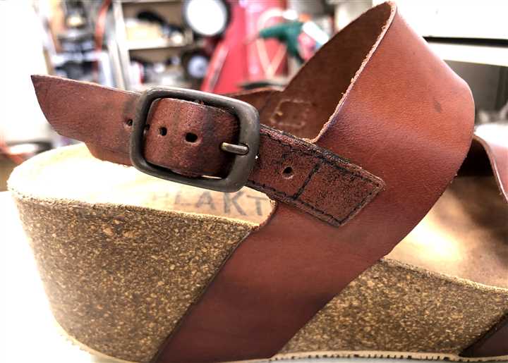 �T���_���̃X�g���b�v�؂�̏C���A1