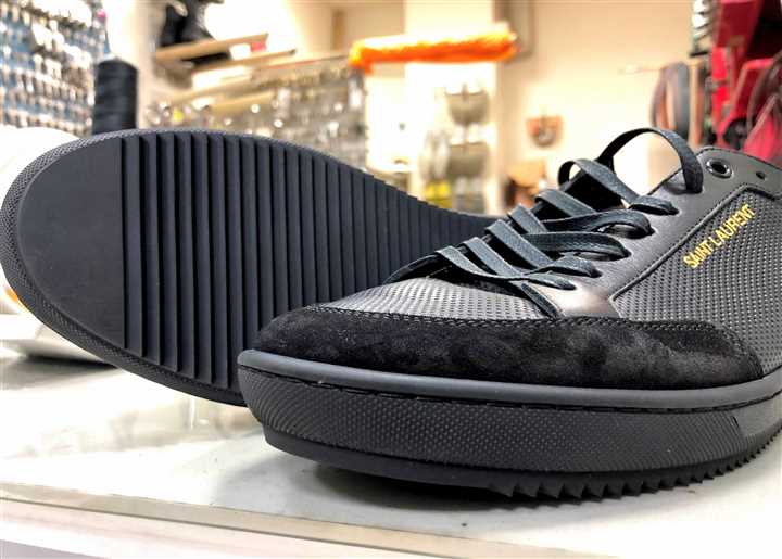 サンローランのスニーカーソール修理、2