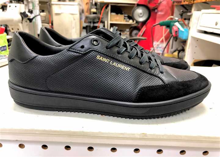 サンローランのスニーカーソール修理、4