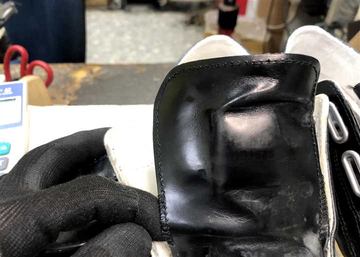 コンバースのシュータンステッチホツレ修理、1