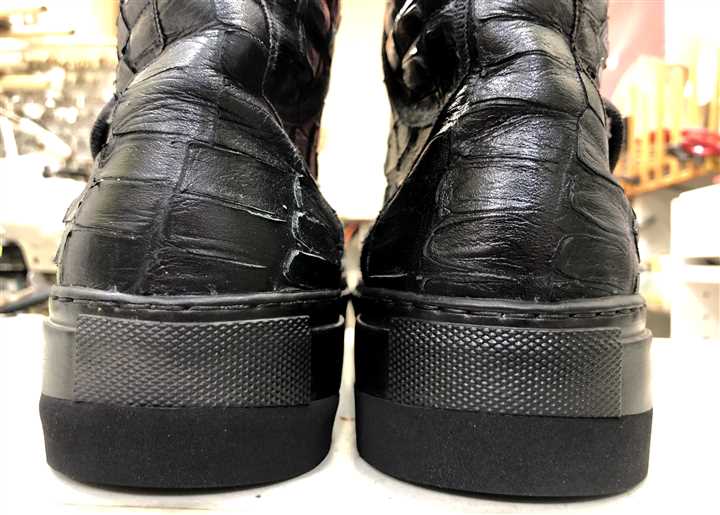 ���t�E�V�����Y�̃X�j�[�J�[���V���[�N�\�[���ŕ⋭�A3