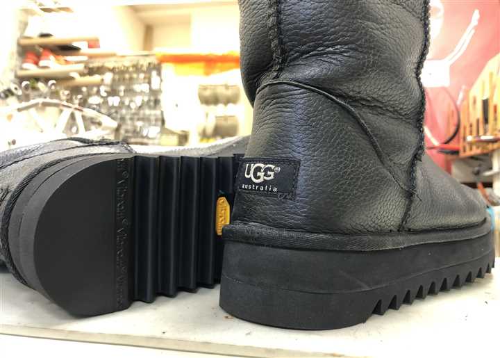 UGG�̃��[�g���u�[�c�Ɍ��^�V���[�N�\�[���⋭�A3