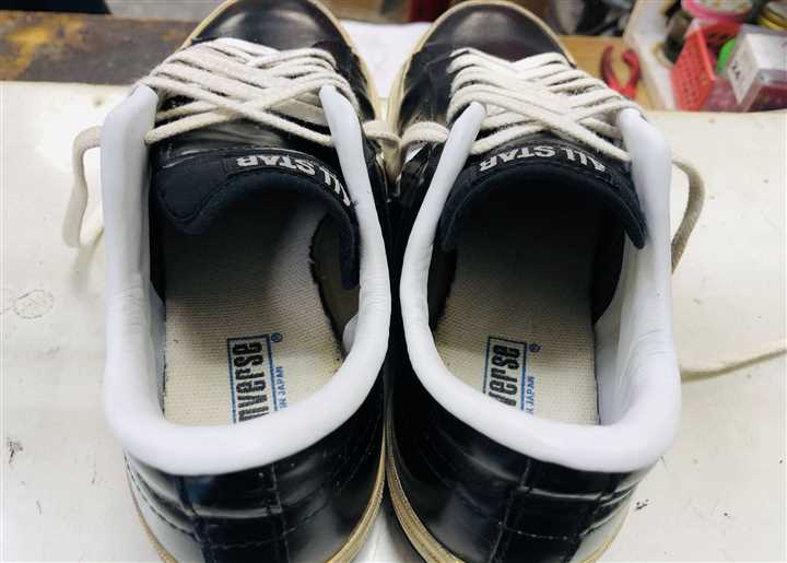 コンバースのカカト内側貼替え修理、4