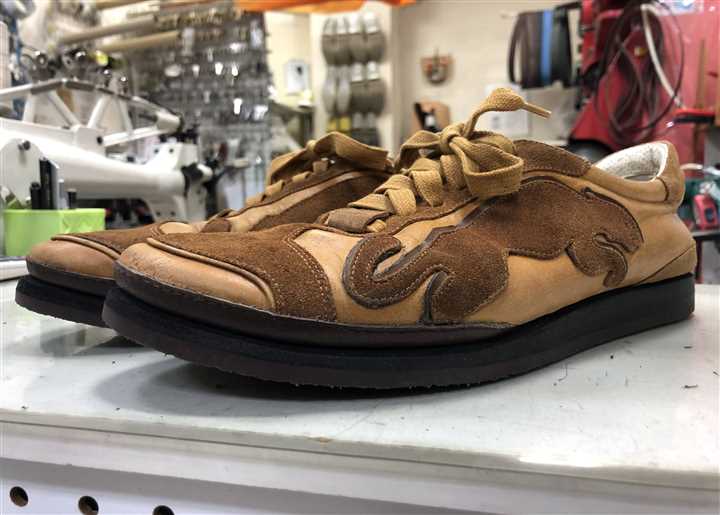 �X�j�[�J�[�I�[���\�[���\�ւ��C���A2